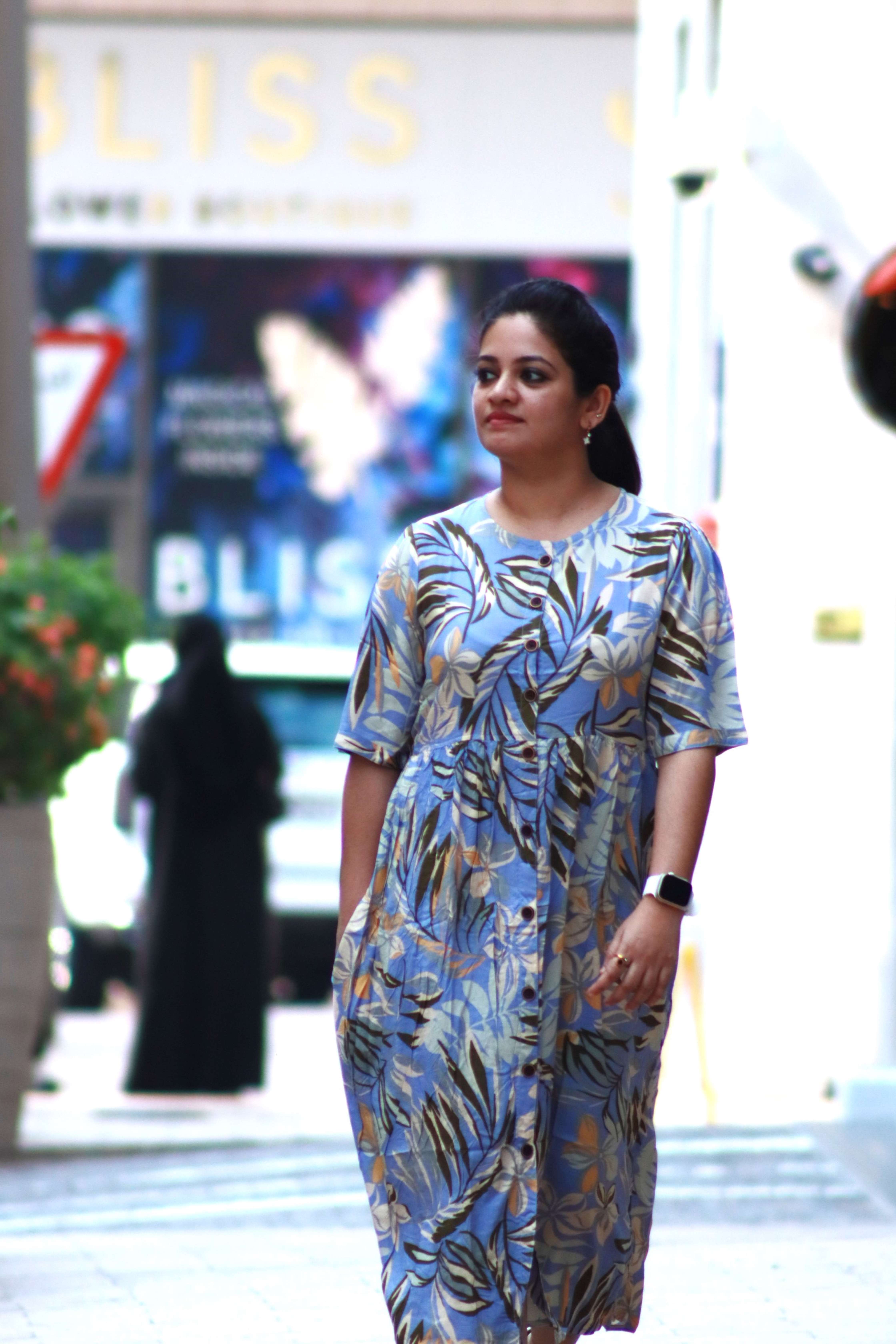 LEAF PRINTED ELEGANT FULL OPEN FEEDING TOPS